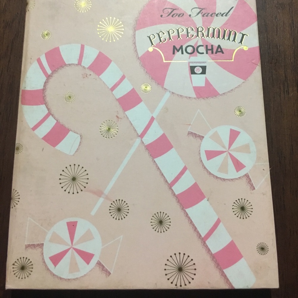 Limited edition Too faced peppermint mocha